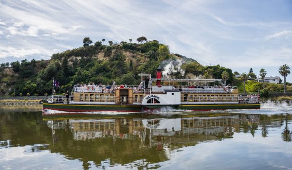 Whanganui’s craft and folk arts heritage and traditions